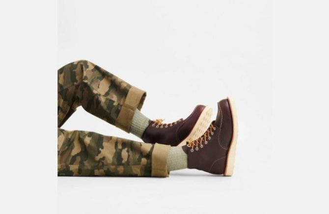 Red Wing Shoes Classic Moc | Classic Moc Blackcherry – Heritage - Image 2